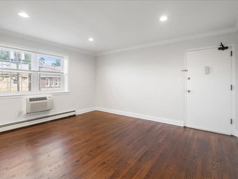 Gallery Photo 16